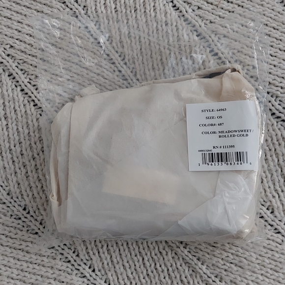 TORY BURCH New Kira Chevron Small Convertible Shoulder Bag - Pink - Picture 15 of 16